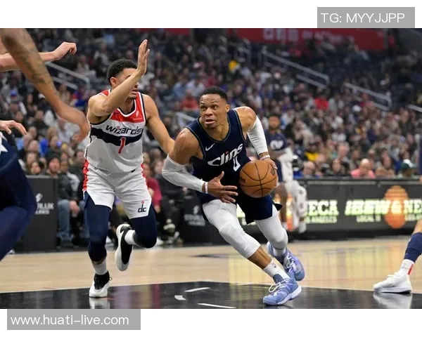 霍里谈三球神秘表现瞬间让人疑惑却总能进球的奇才